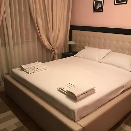 Apartament Iris Constanţa